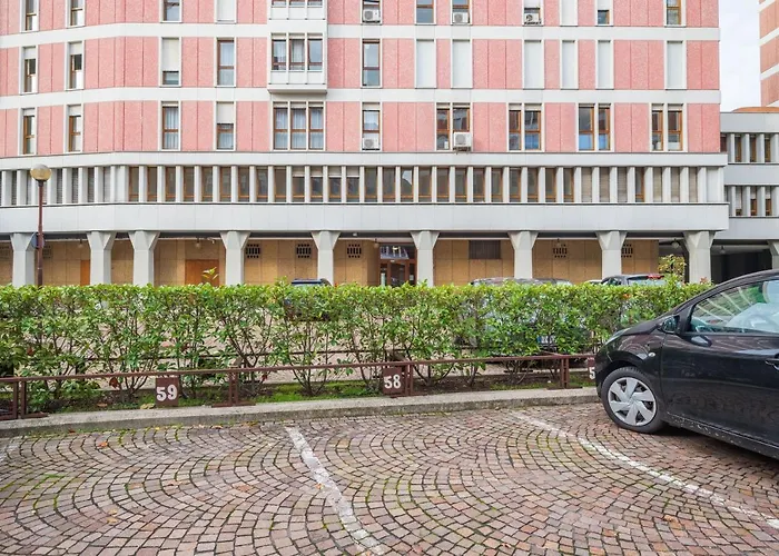 Cappella Degli Scrovegni Grey Apartment